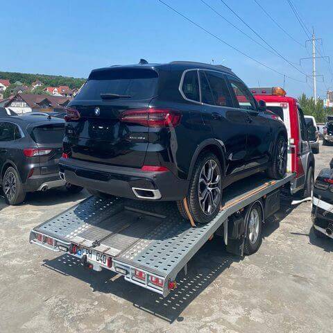 Evacuator pentru SUV-uri 24/7 în Chișinău